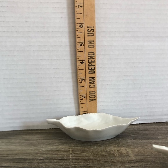 Vtg Limoges France Leaf Shaped Trinket Dishes - Picture 7 of 11